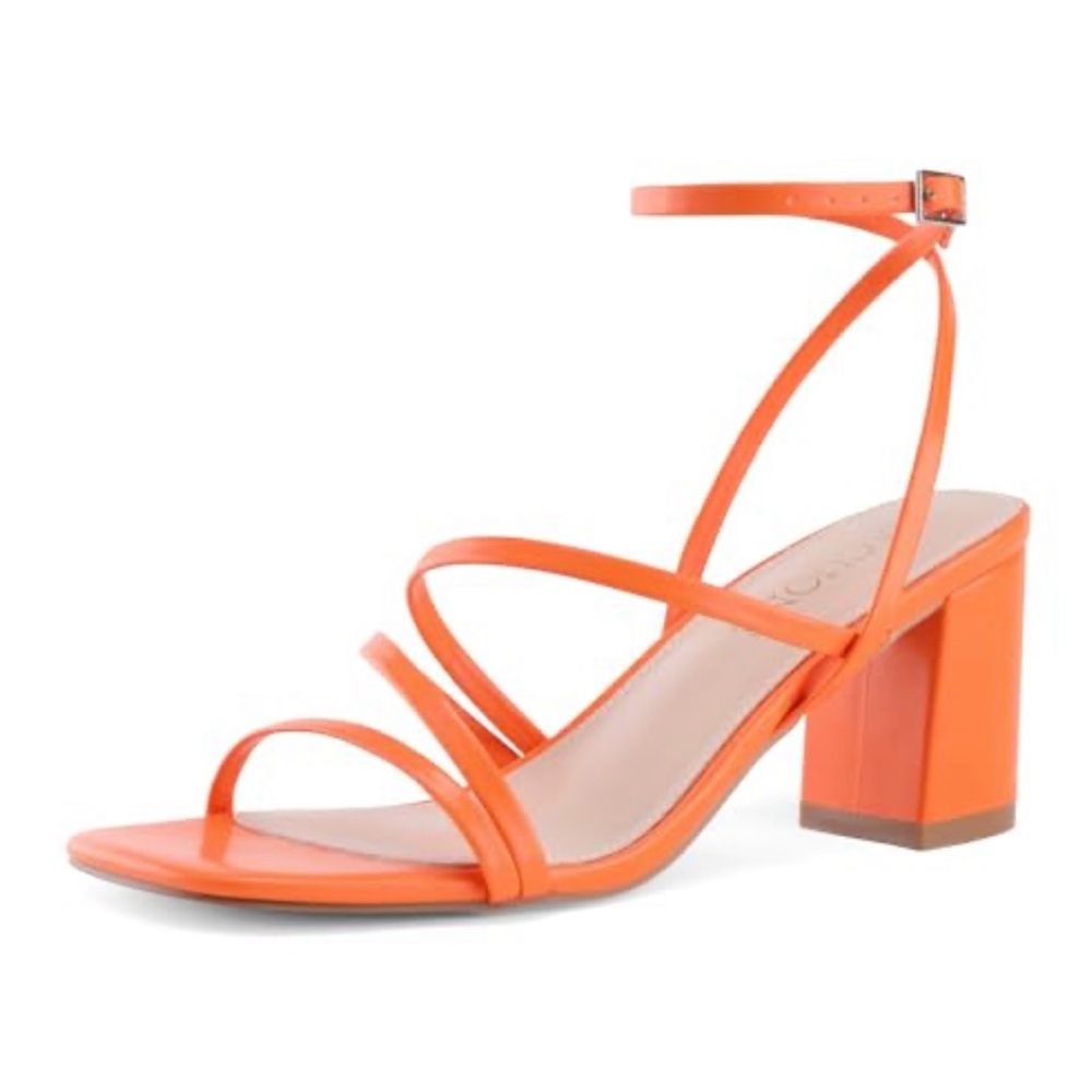 EUC LACUONE Strappy Heels for women Block Heels Square Toe chunky heels Sz 10
